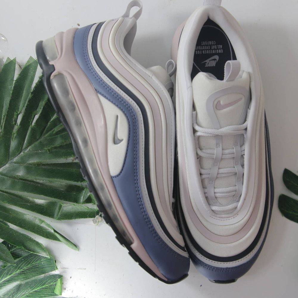 Nike Air Max 97 Blue Purple White Sneaker 002689 size 8Womens/6.5 Youth